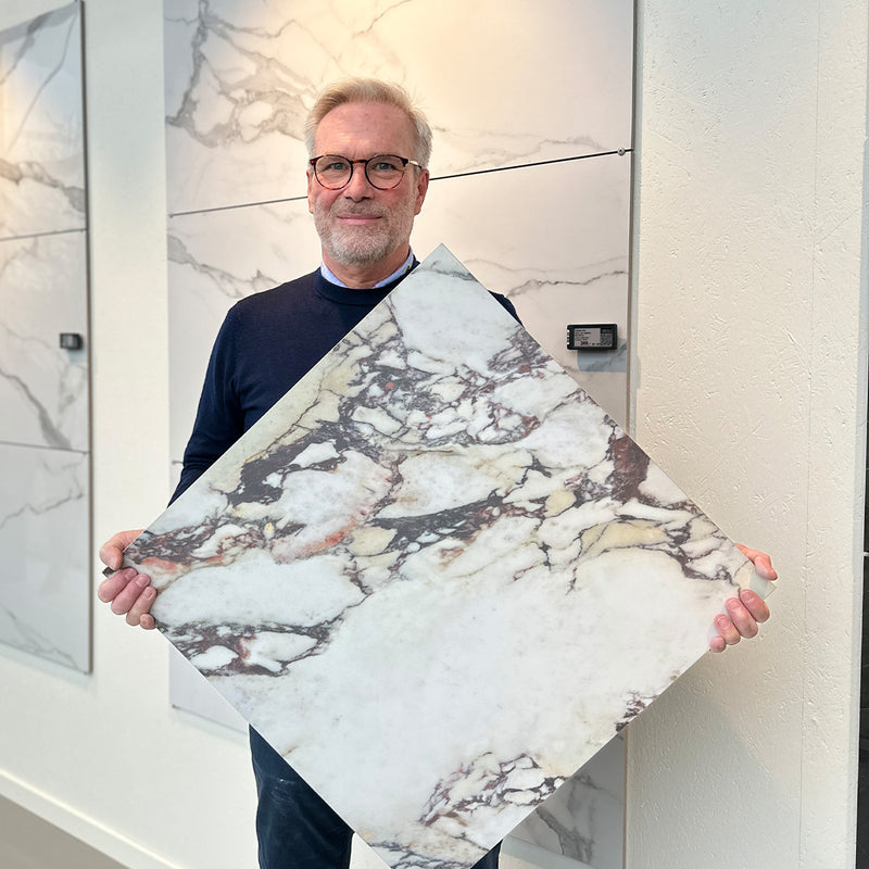 Marmorlook fliser i 60x60 cm