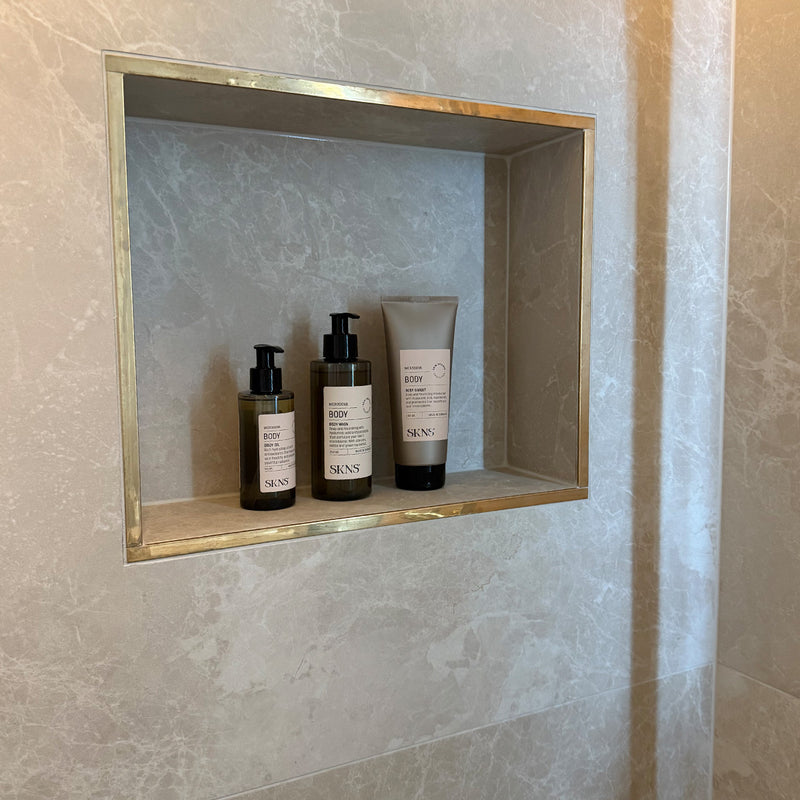 Marmorlook fliser i beige farve