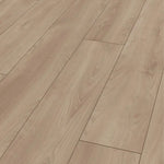 Laminatgulv lys eg