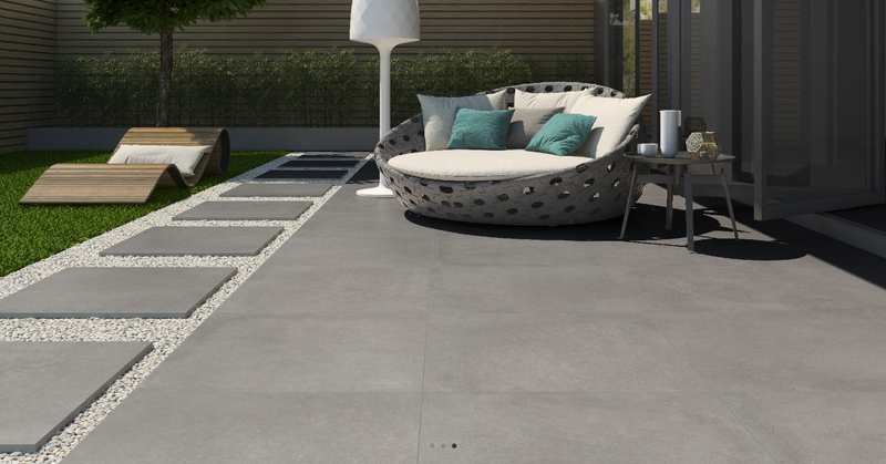 Flotte betongrå terrassefliser